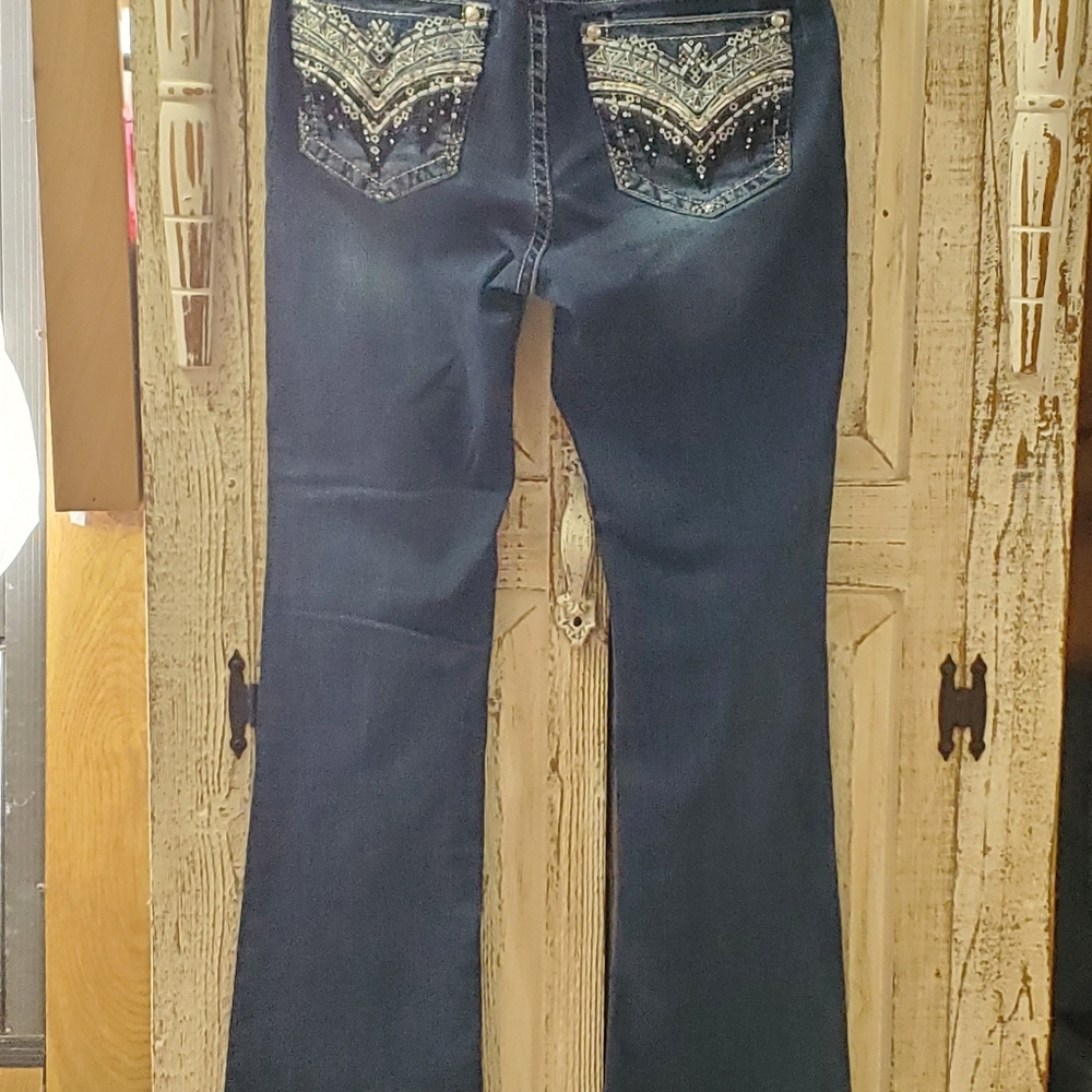 Jeans - Picture 2 of 2